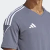 camiseta-adidas
