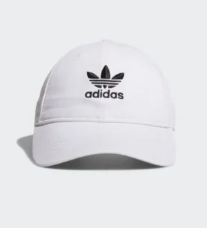 gorra adidas con correa trasera