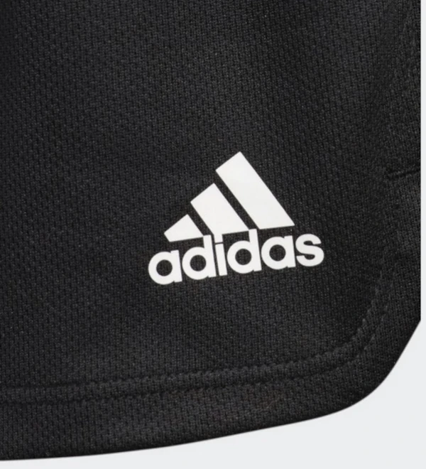 pantaloneta-adidas