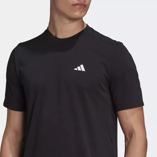 Camiseta deportiva Negra Adidas