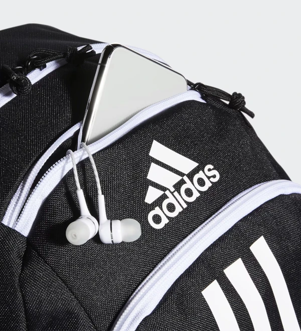 Mochila Creator Adidas. Elegante y con el estilo 3 rayas.