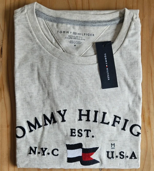 Camiseta Tommy Hilfiger Flag Logo