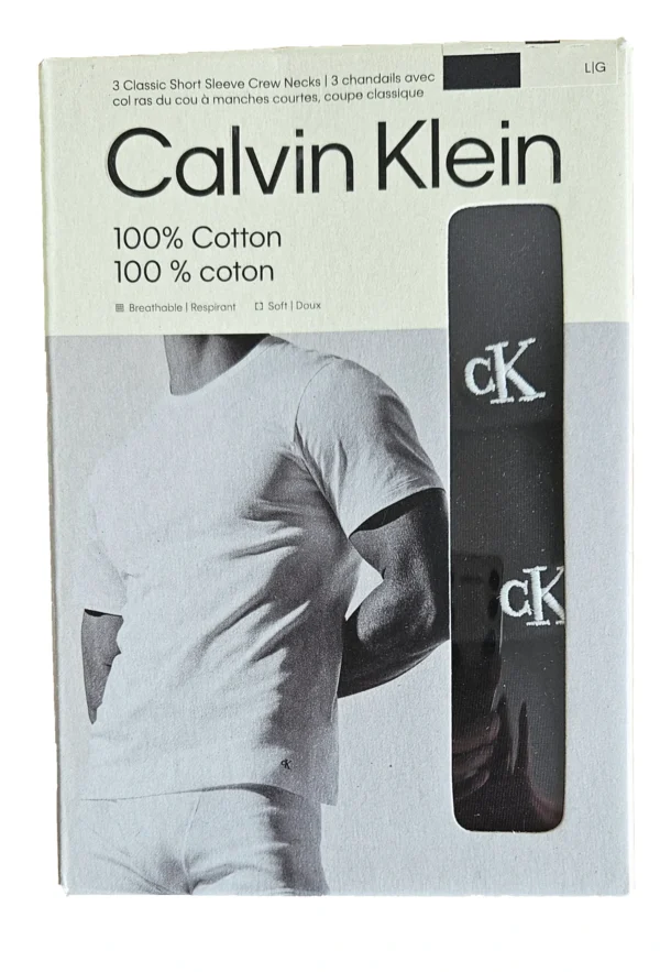 camiseta negra calvin klein