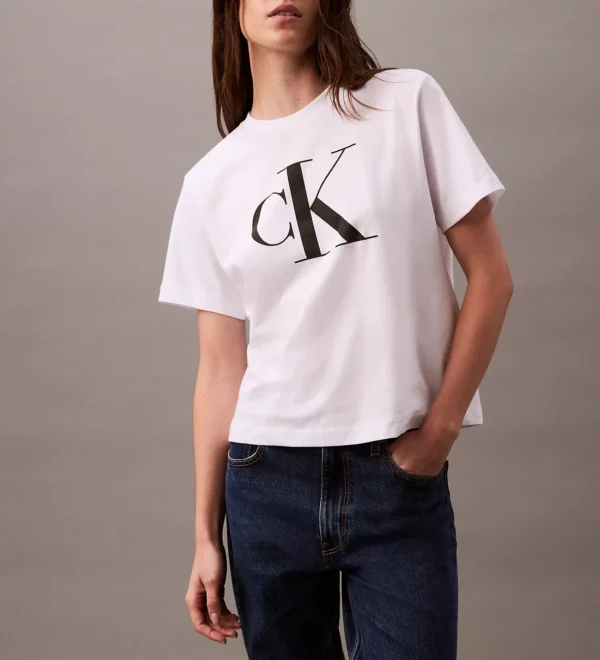 camiseta calvin klein boxy mujer